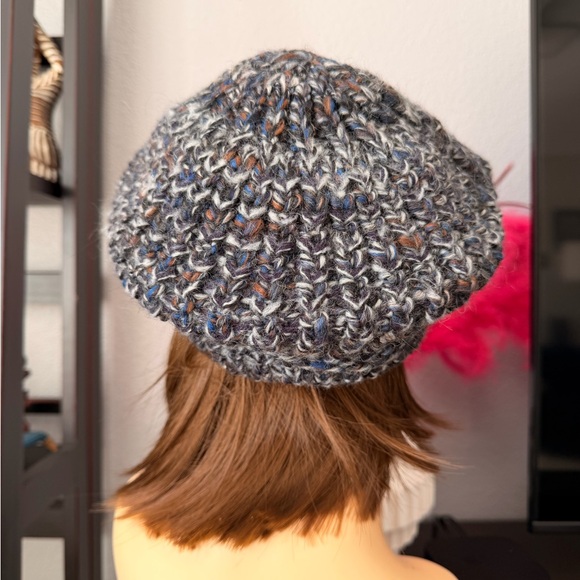 Italian Wool Gray Marled Knit Beret main image 9